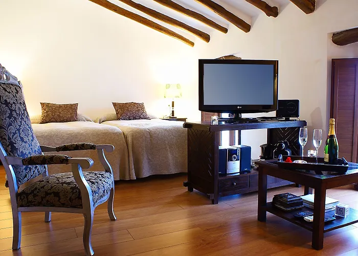 Cases Noves - Boutique Accommodation - Adults Only